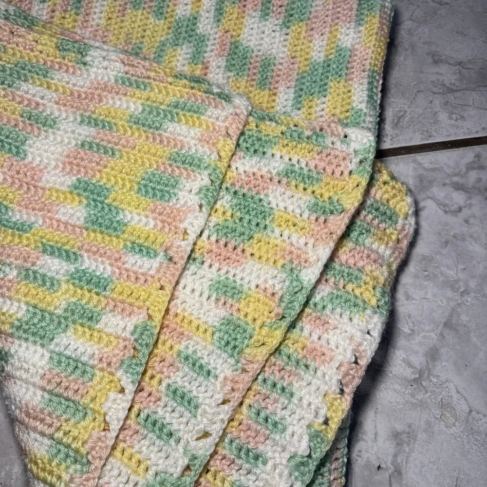 Handmade Crochet Knit Baby Blanket Granny Afghan Throw Green Pink Yellow Vintage